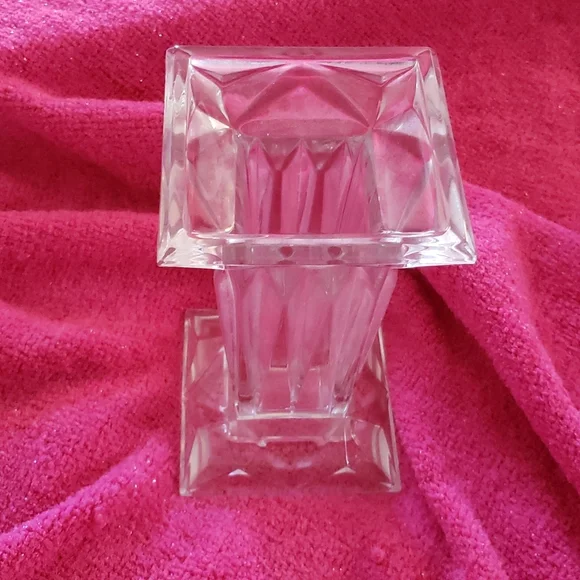 Quad Prism pillar holder/vase - Picture 3 of 3